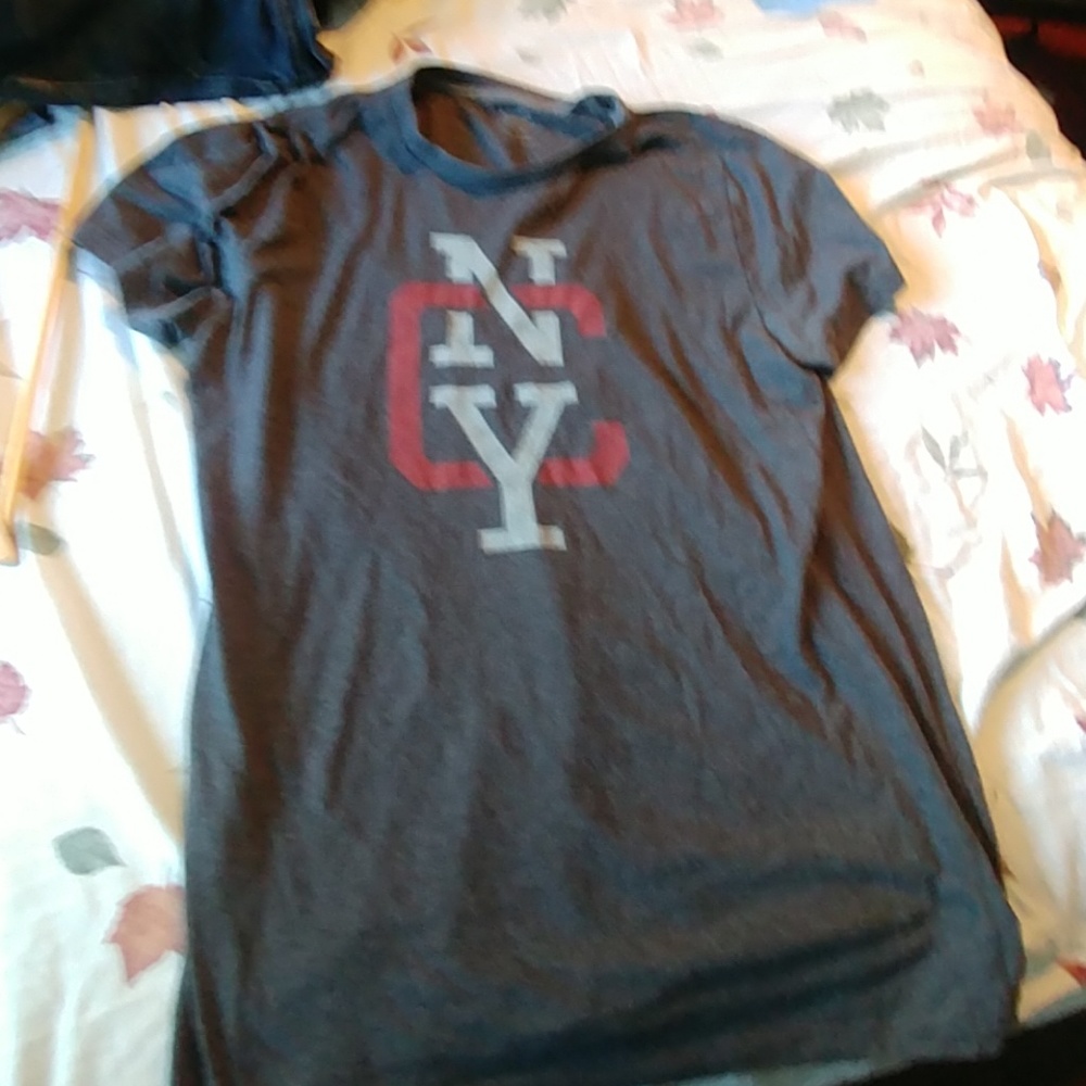 Shirt - Picture 2 of 3